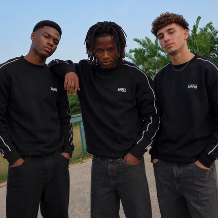 Signature Piping Crew - Black White