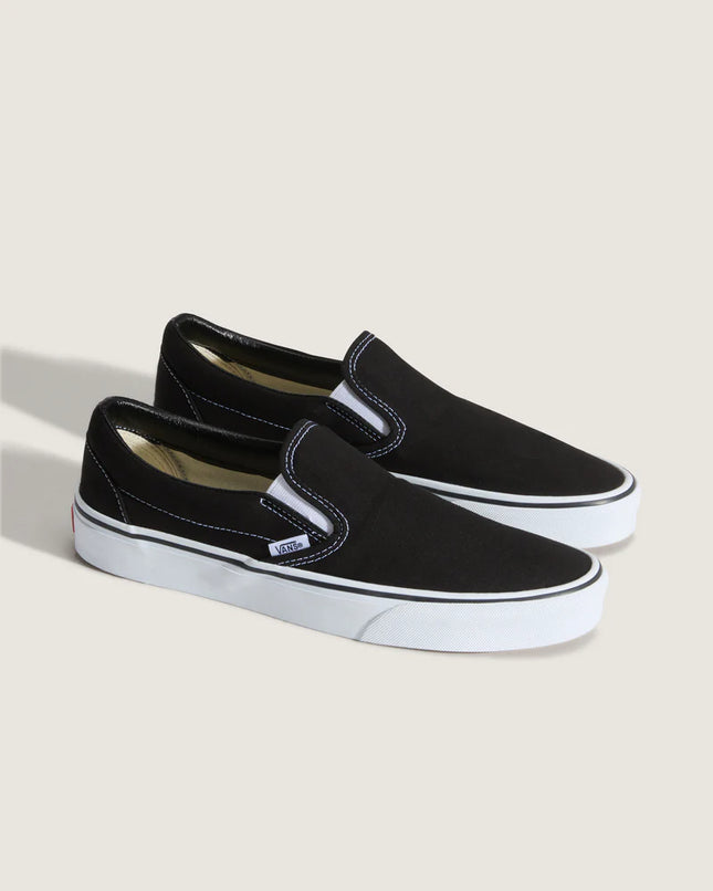 VANS SLIP ON SHOE - BLACK/WHITE