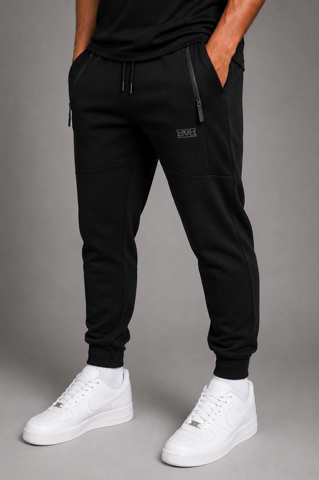 Tech Inspired Jogger - Black
